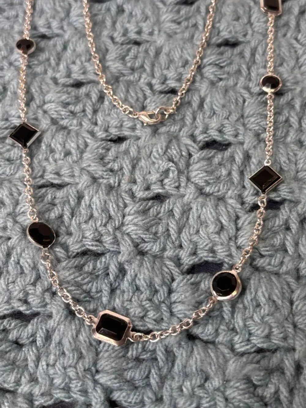 Geometric Bezel Set Black Plastic Rhinestone Station Silvertone Chain Necklace